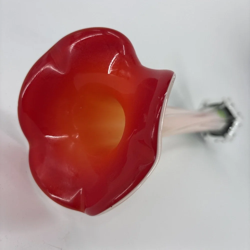 Jack in the Pulpit Vase Red Green White 16